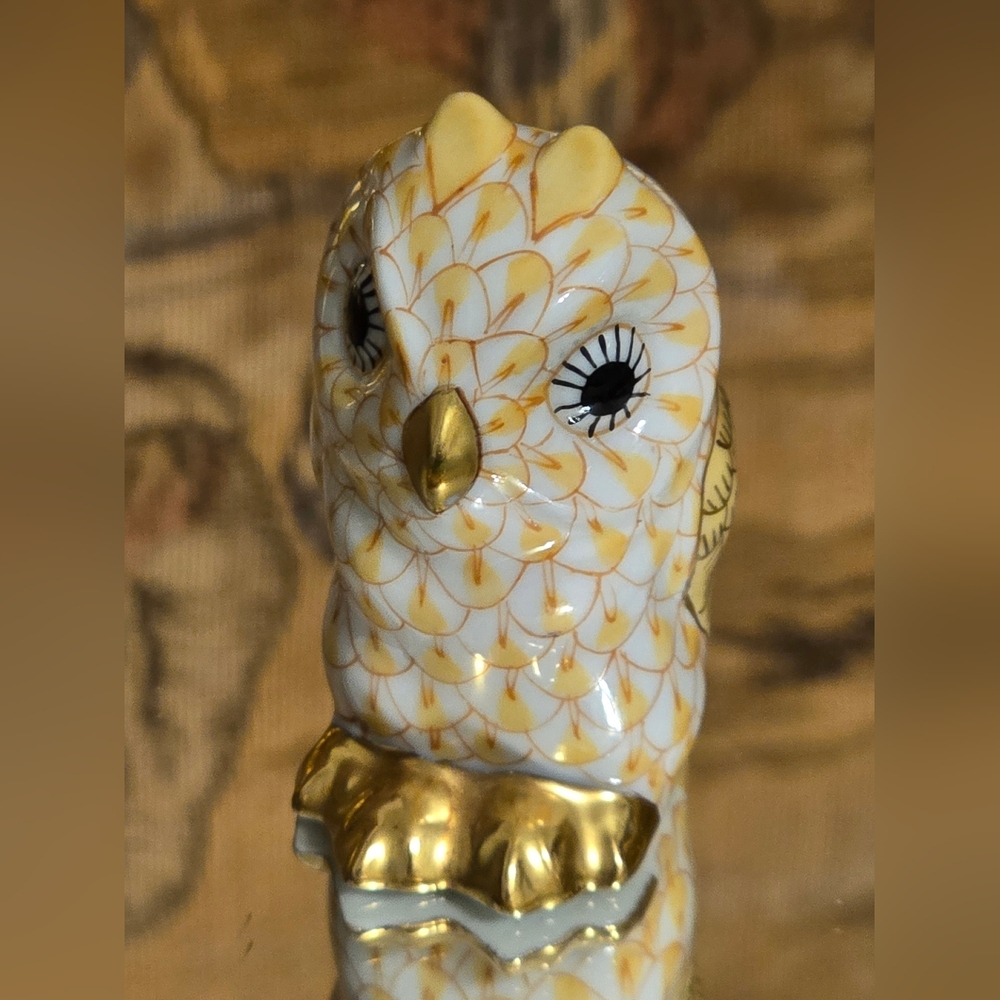 Vintage Herend fishnet Owl miniature 1.75" YELLOWw/24k Gold hand-painted PERFECT